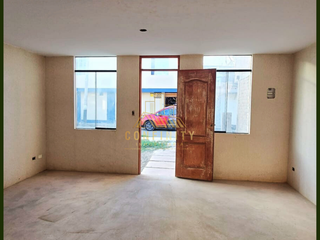 Foto 2 de SE VENDE CASA DE 1 PISO DE 75M2 EN URB. SOL DE ICA DE LOS PORTALES - II ETAPA