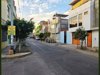 Foto 15 de SE VENDE CASA DE 1 PISO DE 75M2 EN URB. SOL DE ICA DE LOS PORTALES - II ETAPA