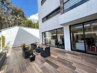Foto 15 de Venta Departamento Urbanización El Condado Jardín