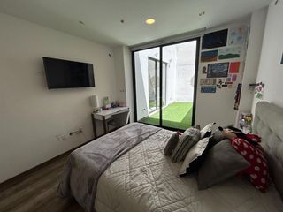 Foto 24 de Venta Departamento Urbanización El Condado Jardín
