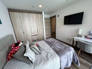 Foto 25 de Venta Departamento Urbanización El Condado Jardín