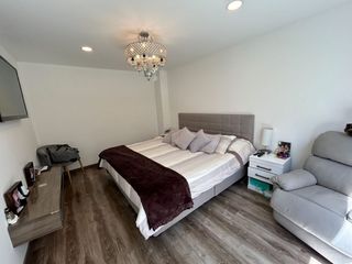 Foto 30 de Venta Departamento Urbanización El Condado Jardín