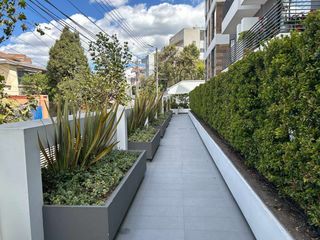 Foto 46 de Venta Departamento Urbanización El Condado Jardín