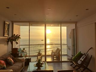 LINDO Y ESPACIOSO PENT-HOUSE DÚPLEX CON LA MEJOR VISTA AL CENTRO DE LA BAHÍA DE CABALLEROS