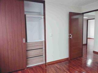Foto 18 de SE VENDE DEPARTAMENTO EN EL DISTRITO DE MIRAFLORES