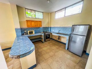 Foto 6 de Casa con dos Departamentos de 3 Dormitorios c/u en  Ballenita