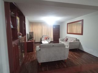 Foto 1 de En Ocasion Venta De Hermoso Departamento Duplex En San Martin De Porres