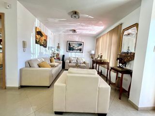 Foto 2 de CASA CON INGRESO INDEPENDIENTE EN VENTA- VALLE DE LOS CHILLOS