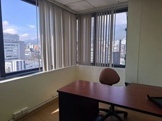 Foto 6 de OFICINA EN ALQUILER – SECTOR FINANCIERO Y JUDICIAL DEL NORTE DE QUITO