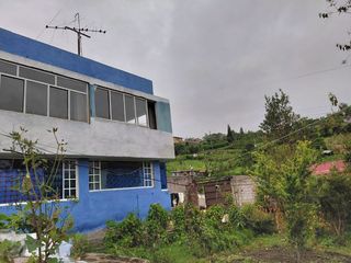 Foto 2 de Lloa - Casa con Terreno en Venta