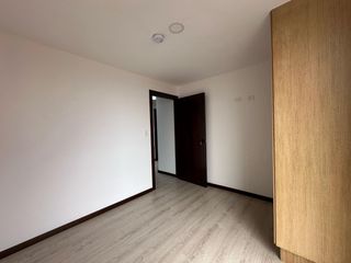Foto 9 de Departamento en venta en el quinto piso con tres dormitorios, sector Av. Don Bosco