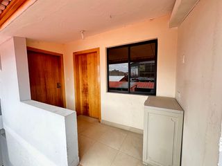 Foto 7 de Local comercial en renta Calderon