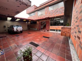 Foto 5 de Renta de casa comercial en la Av Occidental