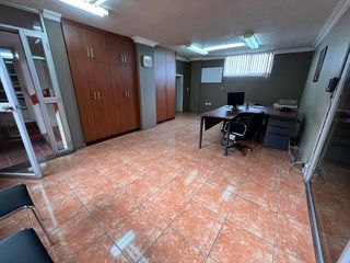 Foto 7 de Renta de casa comercial en la Av Occidental
