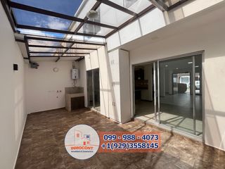 Foto 9 de COMODA VILLA DE VENTA CON 4 DORMITORIOS Y ESTUDIO, COMO NUEVA.