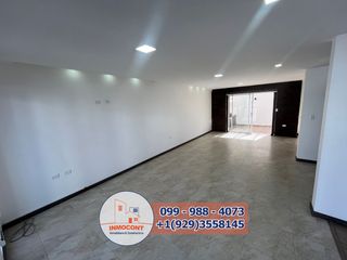 Foto 10 de COMODA VILLA DE VENTA CON 4 DORMITORIOS Y ESTUDIO, COMO NUEVA.