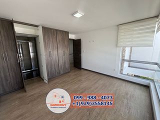 Foto 13 de COMODA VILLA DE VENTA CON 4 DORMITORIOS Y ESTUDIO, COMO NUEVA.