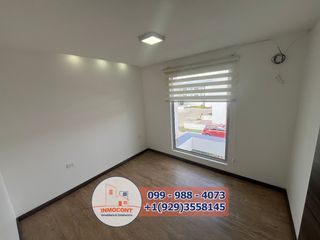Foto 15 de COMODA VILLA DE VENTA CON 4 DORMITORIOS Y ESTUDIO, COMO NUEVA.