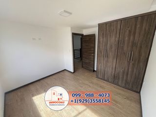 Foto 17 de COMODA VILLA DE VENTA CON 4 DORMITORIOS Y ESTUDIO, COMO NUEVA.