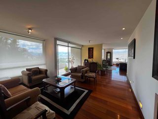 Departamento en venta con baja de precio en Miravalle