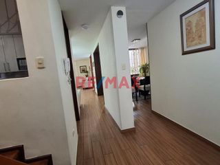 Foto 17 de Vendo Hermosa Y Moderna Casa En La Urb Primavera 210 M2 320,000 Dolares