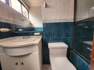 Foto 10 de En Cazhapata casa en venta de 3 pisos y 4 dormitorios I Cuenca