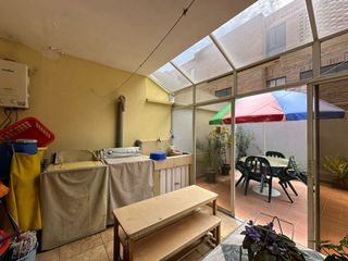 Foto 3 de Casa con 5 dormitorios en venta en el sector de Narancay en Cuenca
