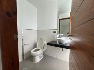Foto 11 de Hermosa casa rodeada de jardines, en la mejor ubicación del condominio” 🌿🏡