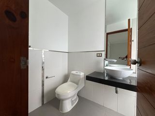 Foto 12 de Hermosa casa rodeada de jardines, en la mejor ubicación del condominio” 🌿🏡