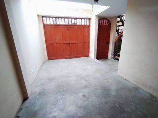 Foto 4 de VENTA DE CASA DE 2 PISOS  EN URB. SAN DIEGO – S.M.P.