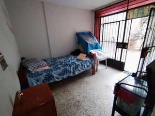 Foto 13 de VENTA DE CASA DE 2 PISOS  EN URB. SAN DIEGO – S.M.P.