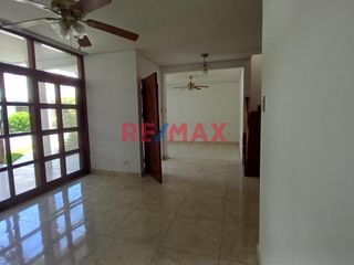 Foto 15 de Casa En Alquiler En Exclusivo Condominio En Piura!//ID:1125102