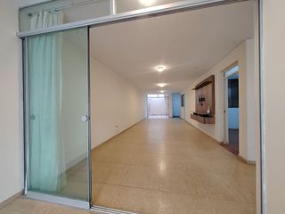 Foto 5 de Se Vende Casa De 131M2 Urb.San Diego - Smp