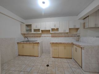 Foto 9 de Se Vende Casa De 131M2 Urb.San Diego - Smp