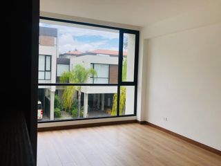 Foto 19 de Venta Casa a Estrenar en Cumbayá, Conjunto Residencial de 9 casas, 266M² C. 385 M² T. $310.000