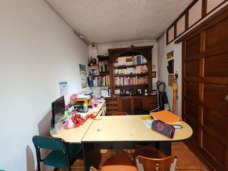 Foto 6 de Casa en venta de 2 pisos en el sector del Registro de la Propiedad de Cuenca