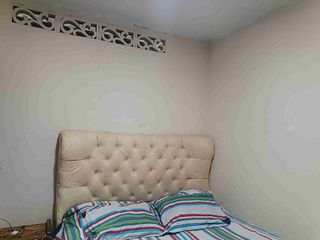 Foto 7 de Venta de Casa rentera, Sur Oeste de Guayaquil, Calle Leonidas Plaza