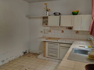 Foto 4 de VENTA CASA CALLE LOS ZAFIROS URB. MIRAFLORES CASTILLA PIURA
