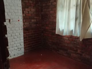 Foto 15 de VENTA CASA CALLE LOS ZAFIROS URB. MIRAFLORES CASTILLA PIURA