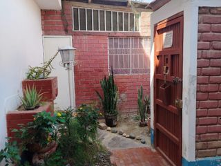 Foto 20 de VENTA CASA CALLE LOS ZAFIROS URB. MIRAFLORES CASTILLA PIURA