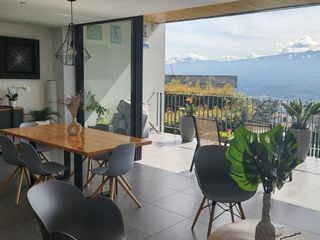 Foto 5 de CUMBAYA, SECTOR SAN JUAN, DEPARTAMENTO CON HERMOSA VISTA EN ARRIENDO