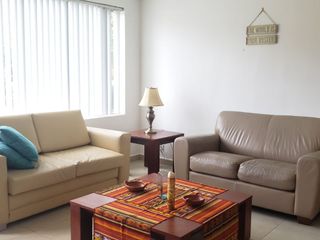Foto 4 de Cumbaya, Sector Colegio Menor, casa completamente amoblada con panales solares