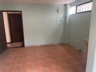 Foto 22 de Venta de Departamento super grande en Colinas de los Ceibos