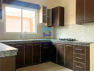 Foto 4 de Casa en alquiler Las Crucitas - ideal para negocio o vivienda
