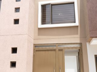 Foto 1 de CASA EN VENTA IDEAL PARA QUIENES AMAN TRANQUILIDAD