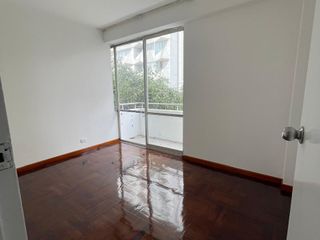 Foto 15 de DEPARTAMENTO EN LINCE CON 4 DORMITORIOS