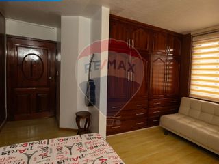 Foto 10 de DE VENTA CASA CON TERRENO