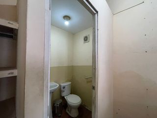 Foto 14 de Casa En Venta Para Vivienda O Negocio En Plena Avenida El Sol - Rimac