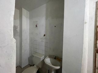 Foto 17 de Casa En Venta Para Vivienda O Negocio En Plena Avenida El Sol - Rimac