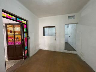 Foto 22 de Casa En Venta Para Vivienda O Negocio En Plena Avenida El Sol - Rimac